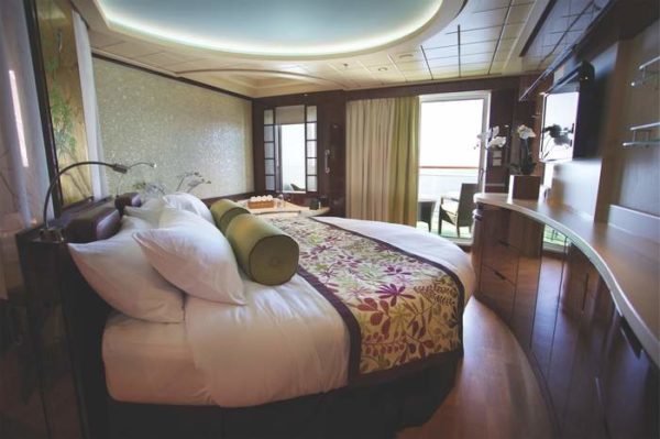 Norwegian Epic Spa Suite Stateroom