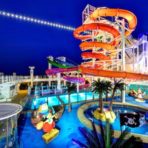 Norwegian Star Pool Deck – Atrium