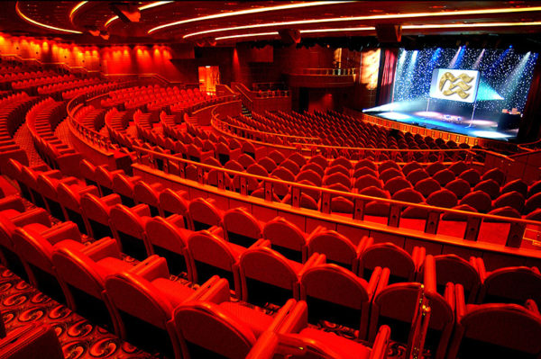 caribbean_princess_theatre