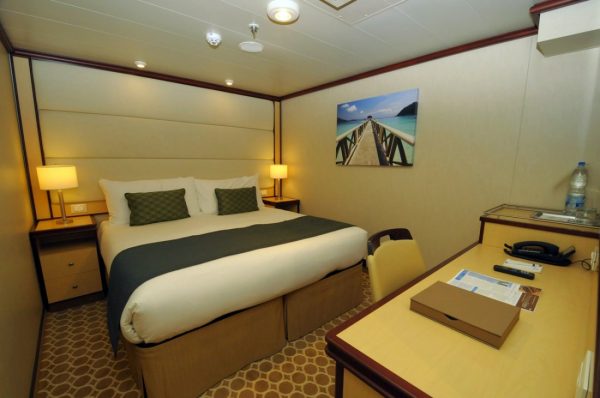 royal_princess_inside-stateroom