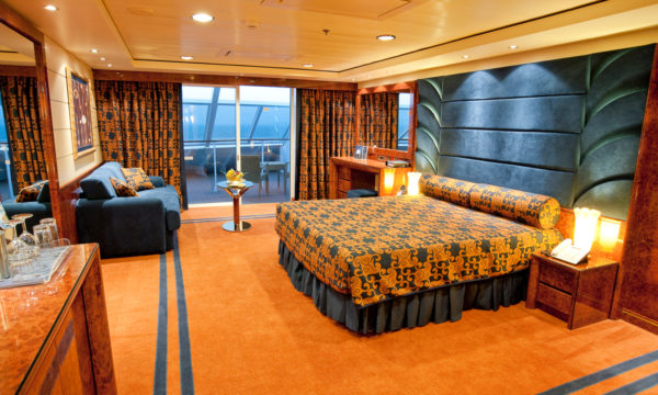 msc_splendida_deluxe-suite